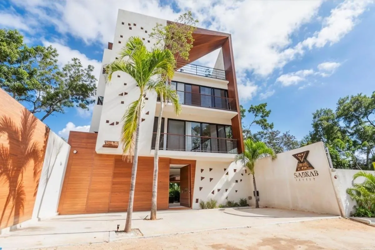 Private Yard & Cool Tub Wifi 1 Bed 3 Guest Apartment Tulum