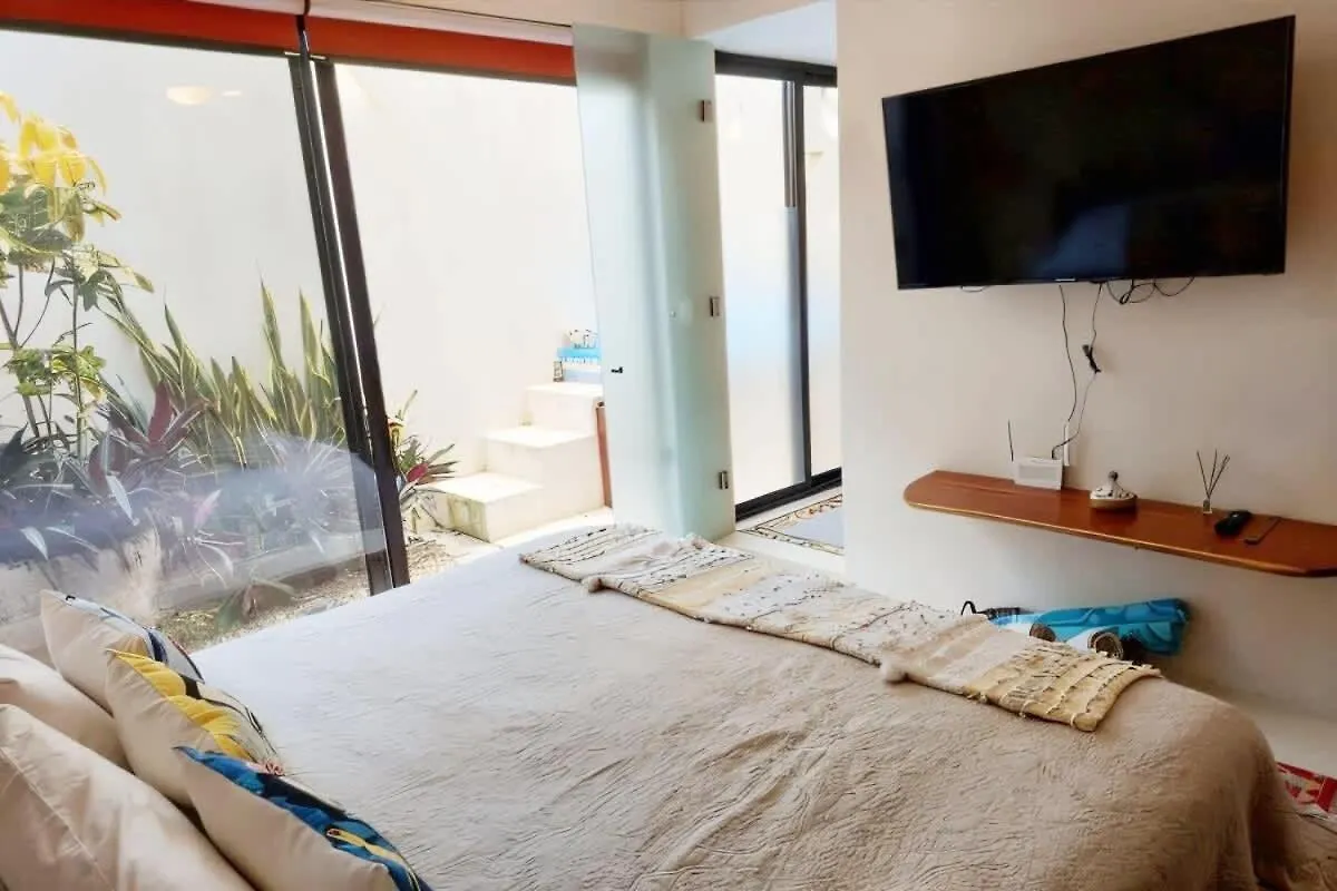 Private Yard & Cool Tub Wifi 1 Bed 3 Guest Apartment Tulum