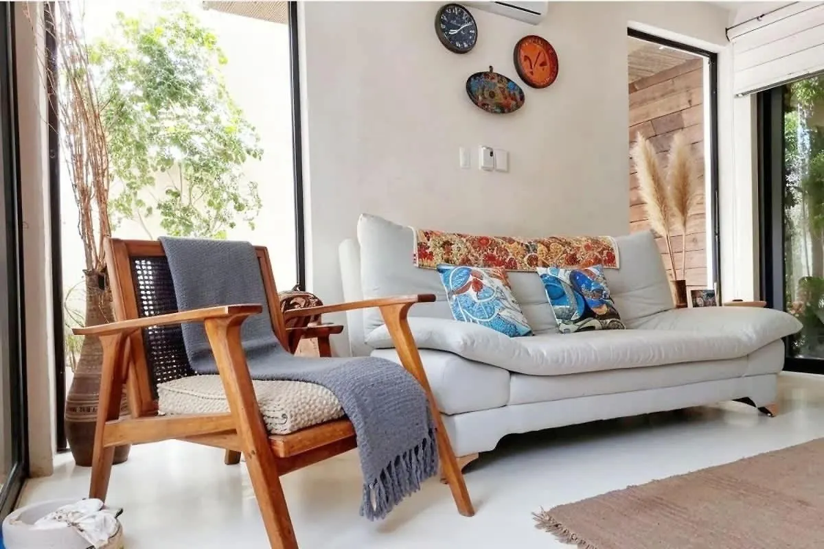 Private Yard & Cool Tub Wifi 1 Bed 3 Guest Apartment Tulum